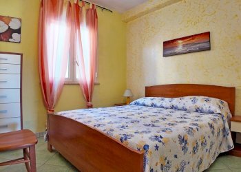 camera da letto - Four-room apartment Litoranea Amerigo Vespucci
 
40, Salve - photo 13