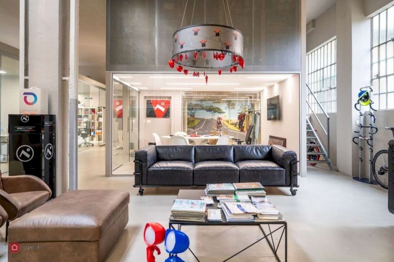 Loft - Loft via CEVA, 37, Torino (neighborhood San Donato) - photo 2