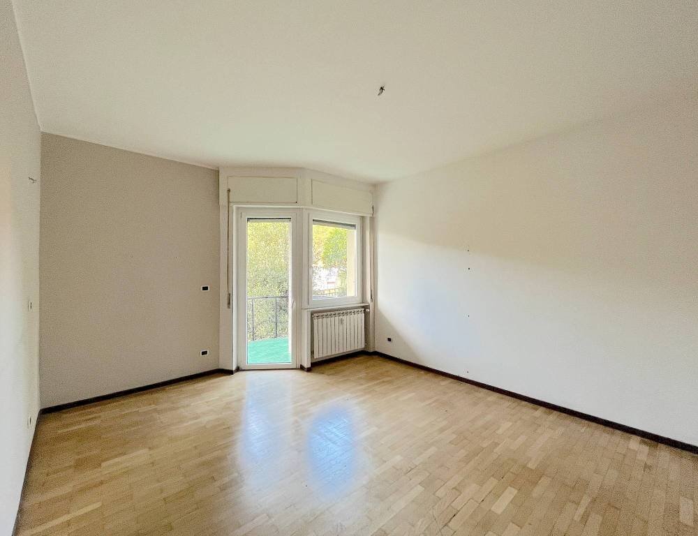 Camera da letto - Four-room apartment via Giuseppe Mendozza, 4A, Genova (neighborhood Quarto) - photo 2