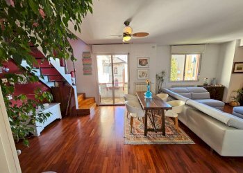 Salone - Attico via Andreoli, 2, Induno Olona - foto 1