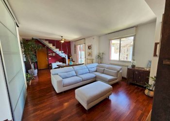 Salone - Attico via Andreoli, 2, Induno Olona - foto 30