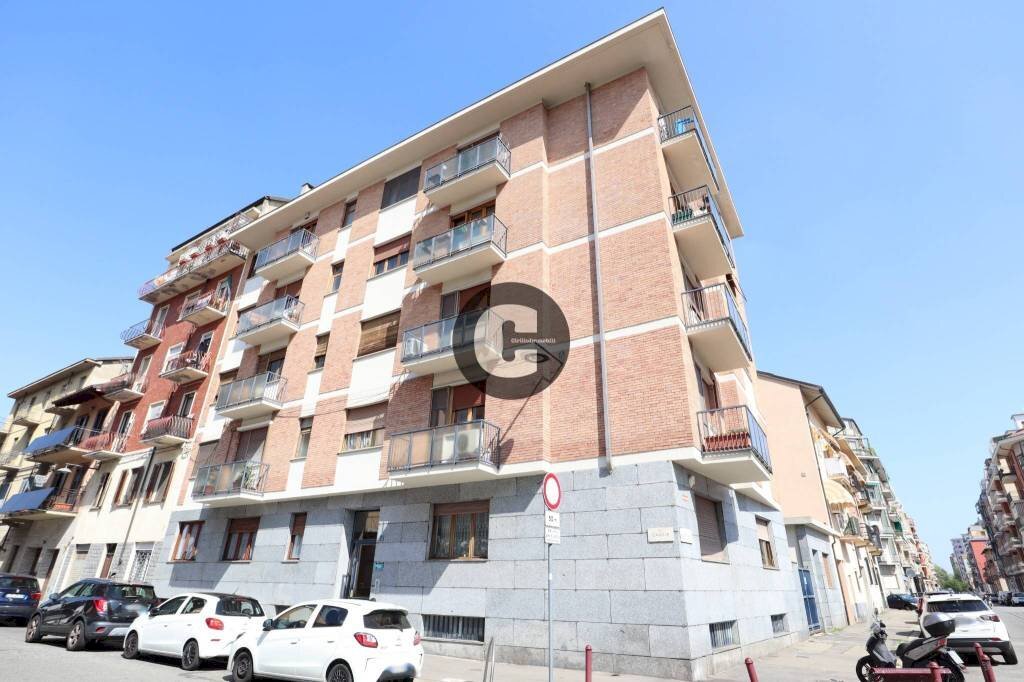 Facciata - Trilocale via Candia, 21, Torino (zona Barriera Milano) - foto 1