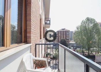 Balcone - Trilocale via Candia, 21, Torino (zona Barriera Milano) - foto 8