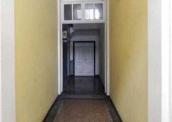 Interno palazzo - Appartamento all'asta via San Pier d'Arena, 35, Genova (zona Sampierdarena) - foto 4