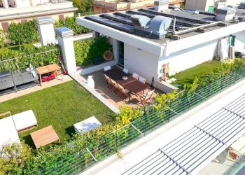 Attico - Attico via Arnaldo da Brescia, 40, Genova (zona Quarto) - foto 1