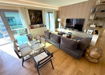 Salone - Attic via Arnaldo da Brescia, 40, Genova (neighborhood Quarto) - photo 6