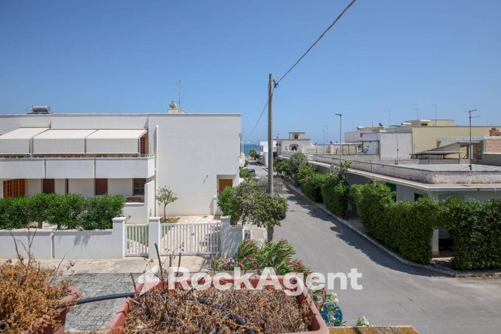 Vista - Casa indipendente via Giove, Carovigno - foto 2