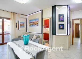 Salone - Trilocale via Lino Liviabella, 99, Roma - foto 4