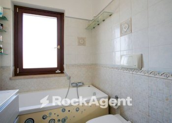 Bagno - Trilocale via Lino Liviabella, 99, Roma - foto 19