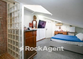 Camera da letto - Trilocale via Lino Liviabella, 99, Roma - foto 25