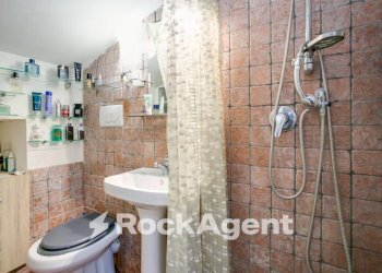 Bagno - Trilocale via Lino Liviabella, 99, Roma - foto 26