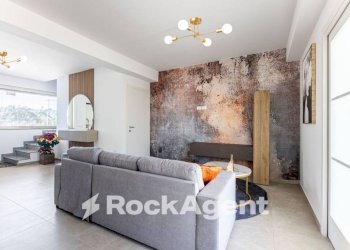 Salone - Villa a Schiera via Giuseppe Di Mario, Furnari - foto 3