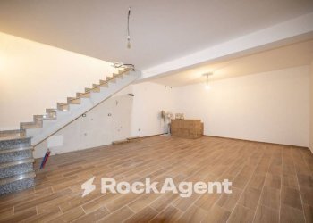 Stanza non arredata - Villa a Schiera via Giuseppe Di Mario, Furnari - foto 23