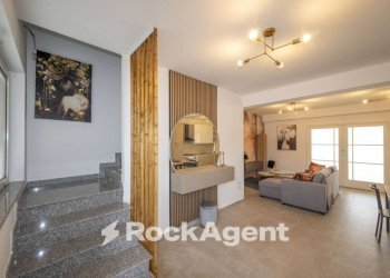 Salone - Villa a Schiera via Giuseppe Di Mario, Furnari - foto 26