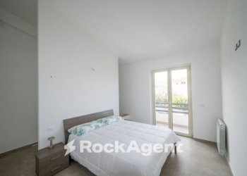 Camera da letto - Villa a Schiera via Giuseppe Di Mario, Furnari - foto 32