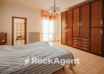 Camera da letto - Appartamento via Casale Cerrate, 24, Lecce - foto 14