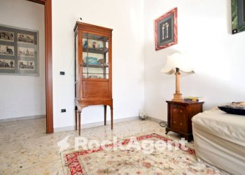 Camera da letto - Appartamento largo Valerio Bacigalupo, 32, Roma - foto 25