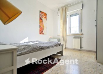 Camera da letto - Appartamento largo Valerio Bacigalupo, 32, Roma - foto 40