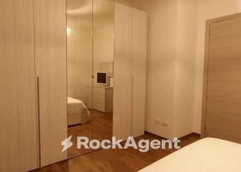 Camera da letto - Appartamento viale Milite Ignoto, 56, Alessandria - foto 6