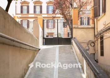 Posto macchina - Quadrilocale via Caio Mario, 14A, Roma - foto 29