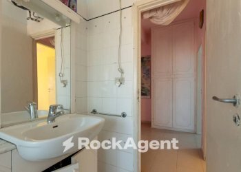 Bagno - Trilocale via Jacopo Sgarallino, 46, Livorno - foto 16