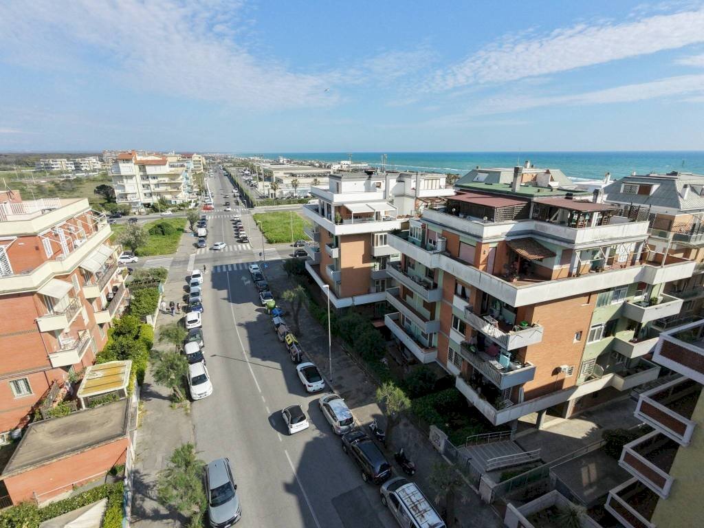 Vista - Bilocale via delle Quinqueremi, Roma (zona Lido di Ostia) - foto 1