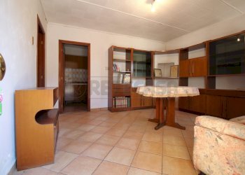 sala da pranzo - Rustic Via Trento e Trieste 2, Zermeghedo - photo 3