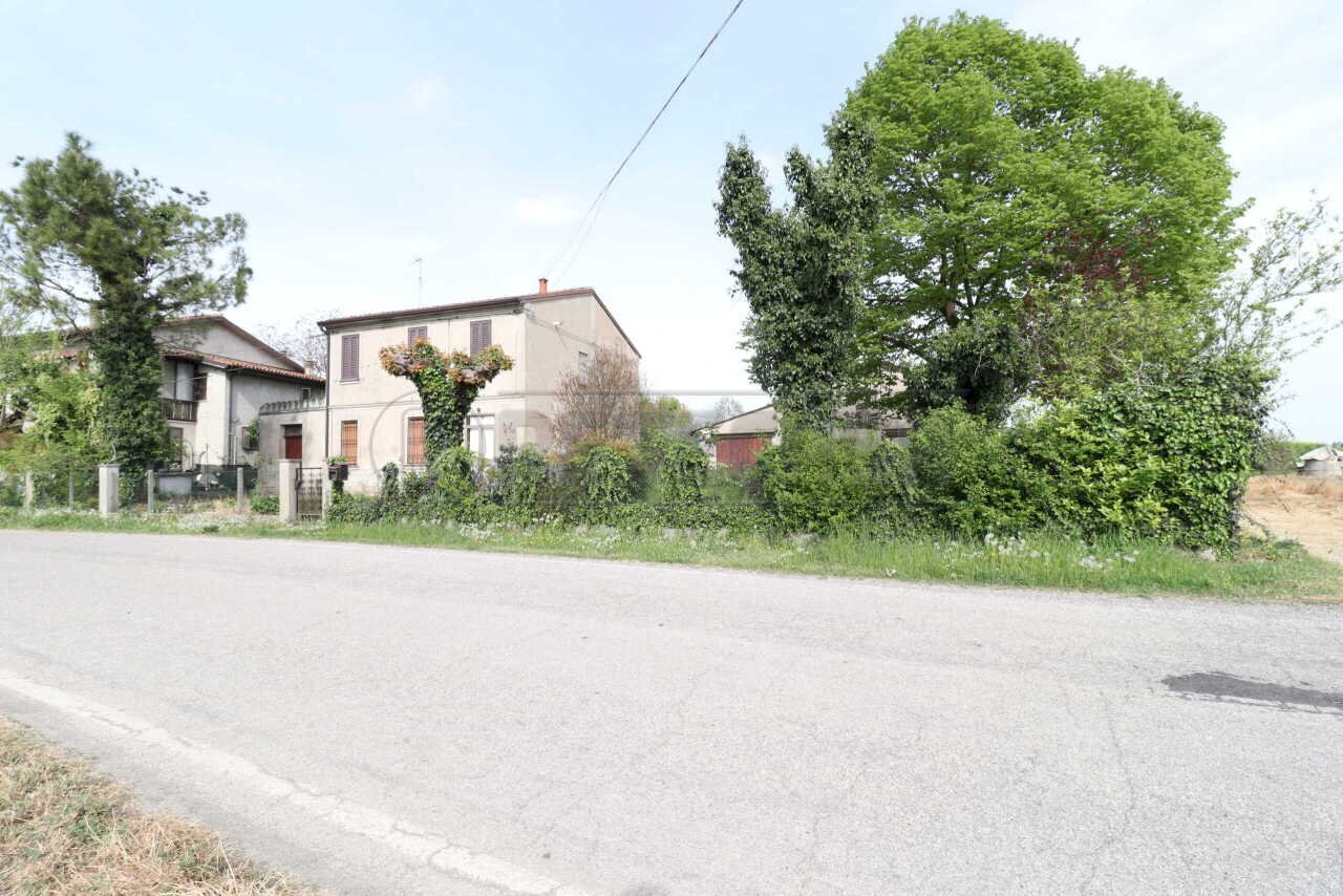 1_Esterno (1).jpg - Villa a Schiera Bondeno - foto 1