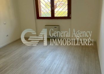 WhatsApp Image 2026-04-23 at 12.12.11 (1).jpg - Ufficio VIA ANDREA MILLEVOI, Roma (zona Cecchignola) - foto 3