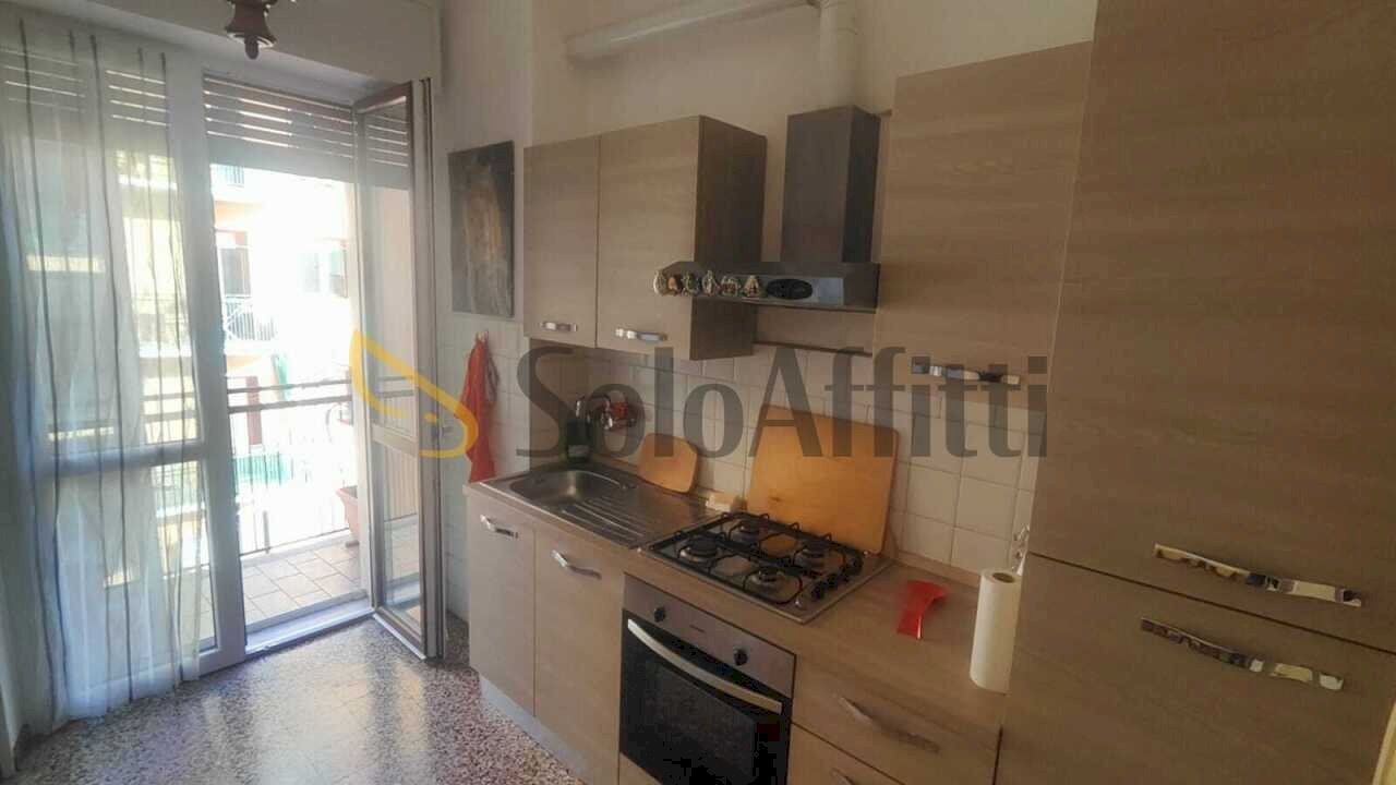 CUCINA - Appartamento PIAZZA DELLA STAZIONE, Pavia - foto 1