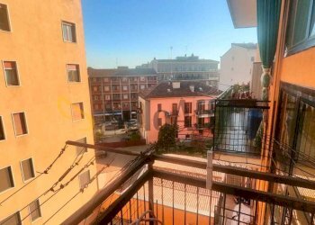 BALCONE - Appartamento PIAZZA DELLA STAZIONE, Pavia - foto 9