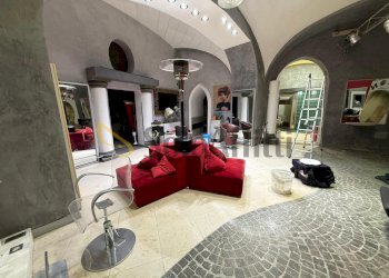 WhatsApp Image 2026-04-18 at 17.44.50 (2).jpeg - Locale Commerciale Via XX Settembre 13, San Nicola la Strada - foto 2