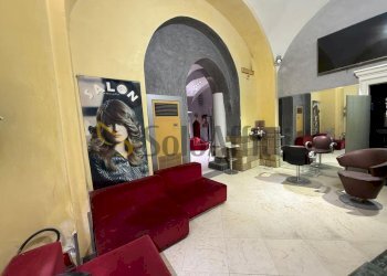 WhatsApp Image 2026-04-18 at 17.44.49 (8).jpeg - Locale Commerciale Via XX Settembre 13, San Nicola la Strada - foto 12