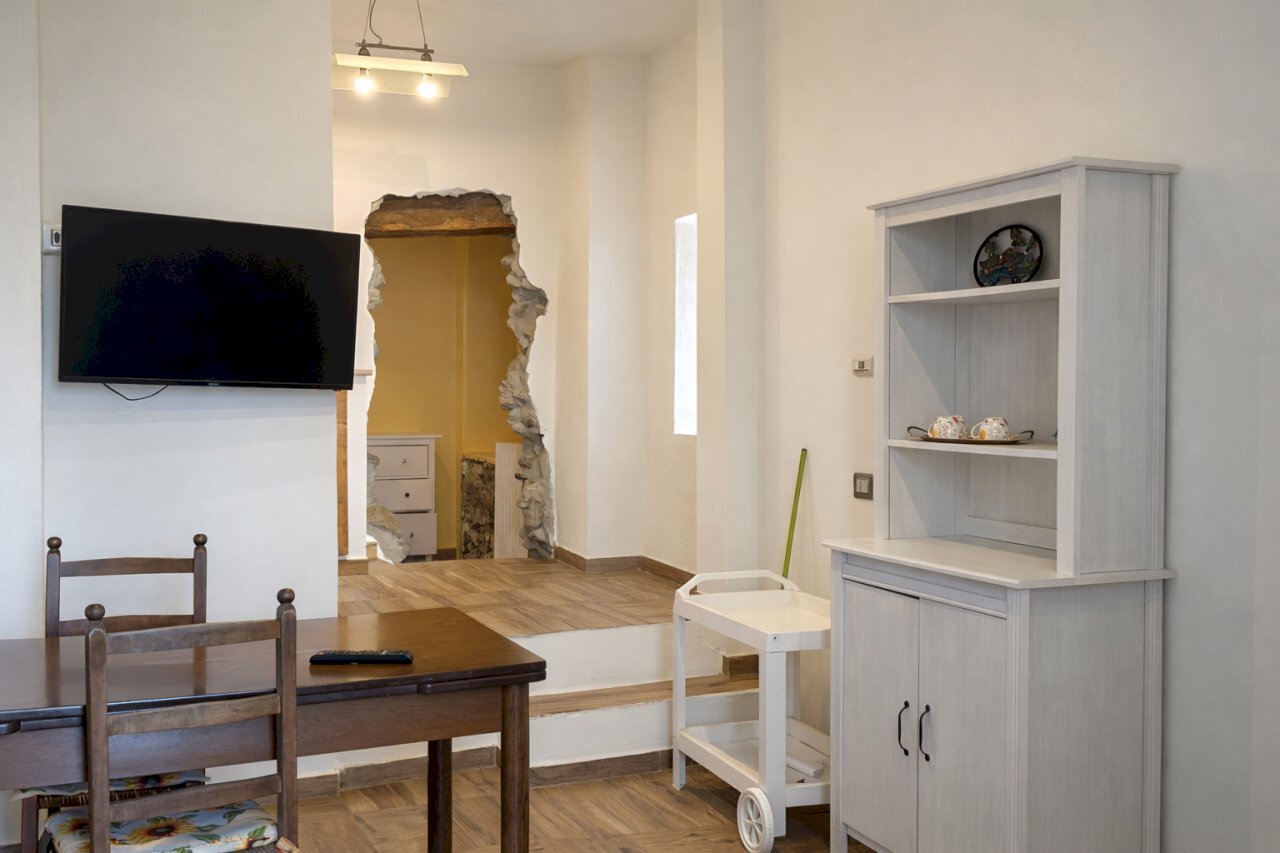 1750587F-9FD8-4975-A593-35CCE70C9E0B.PNG - Appartamento Via Amalfi 1, Dormelletto - foto 2