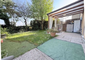 12.jpg - Three-room apartment Via Giuseppe Garibaldi 60, Gazzo - photo 18