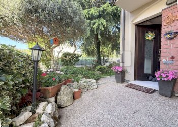 9.jpg - Three-room apartment Via Giuseppe Garibaldi 60, Gazzo - photo 23