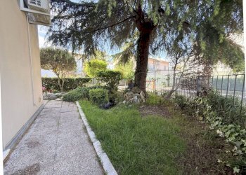 11.jpg - Three-room apartment Via Giuseppe Garibaldi 60, Gazzo - photo 24