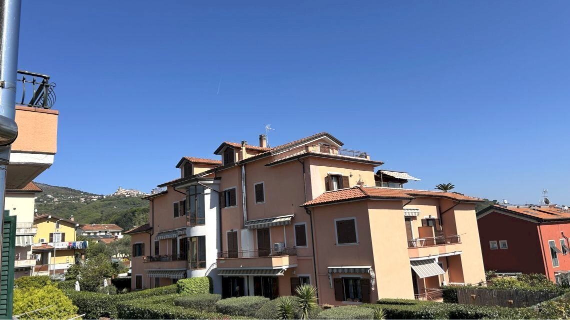 st2.jpg - Appartamento Santo Stefano di Magra - foto 3