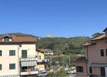 st28.jpg - Appartamento Santo Stefano di Magra - foto 27