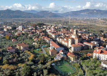 st29.jpg - Appartamento Santo Stefano di Magra - foto 28