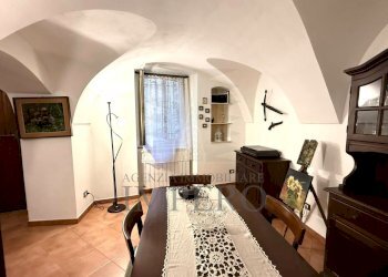 32.jpeg - Porzione di casa Vicolo Carrugetto 16, Pigna - foto 8
