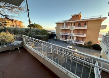 02.JPG - Two-room apartment Via Fossati 79, Cipressa - photo 6