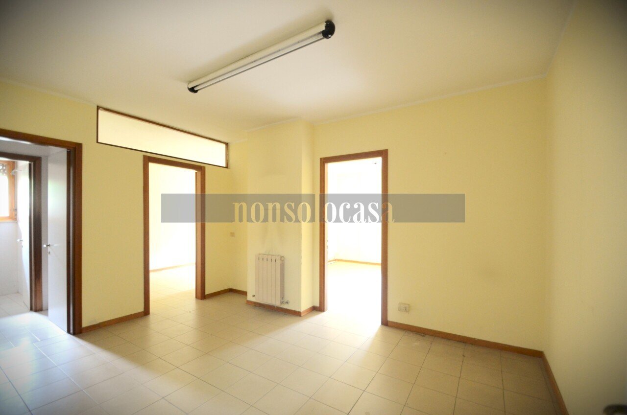 SALA D\'ATTESA - Office Via Luigi Catanelli, Perugia - photo 1