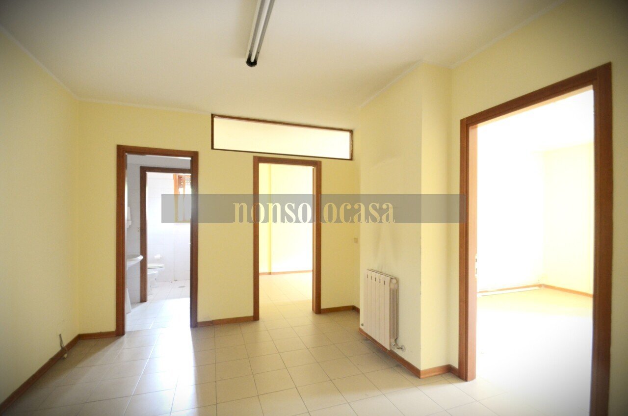 SALA D\'ATTESA - Office Via Luigi Catanelli, Perugia - photo 2