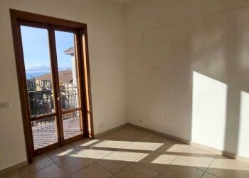 WhatsApp Image 2026-01-27 at 09.13.29 (3).jpeg - Three-room apartment Pedara - photo 28