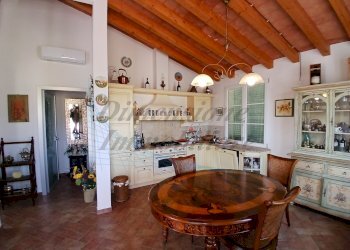 Pranzo.Cottura.jpg - Four-room apartment Rosignano Marittimo - photo 3