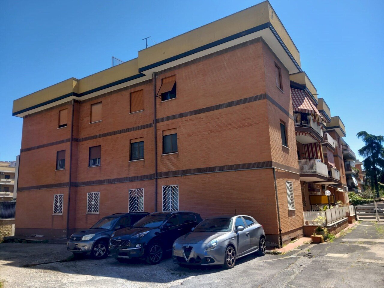 1.jpeg - Trilocale Via Nazionale Tiburtina 177, Tivoli - foto 1