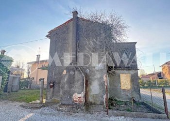 BS-115-RV_2.JPG - Rustico Via Fingoli 20, San Stino di Livenza - foto 2