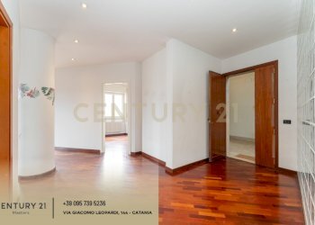 Via Mineo 33 (9).jpg - Quadrilocale Via Mineo 33, Catania - foto 9