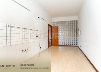 Via Mineo 33 (11).jpg - Quadrilocale Via Mineo 33, Catania - foto 11